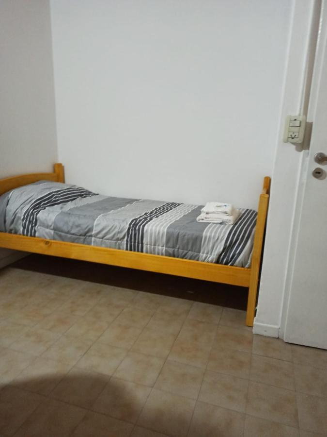 El Faro Hostel Puerto Madryn Exterior photo