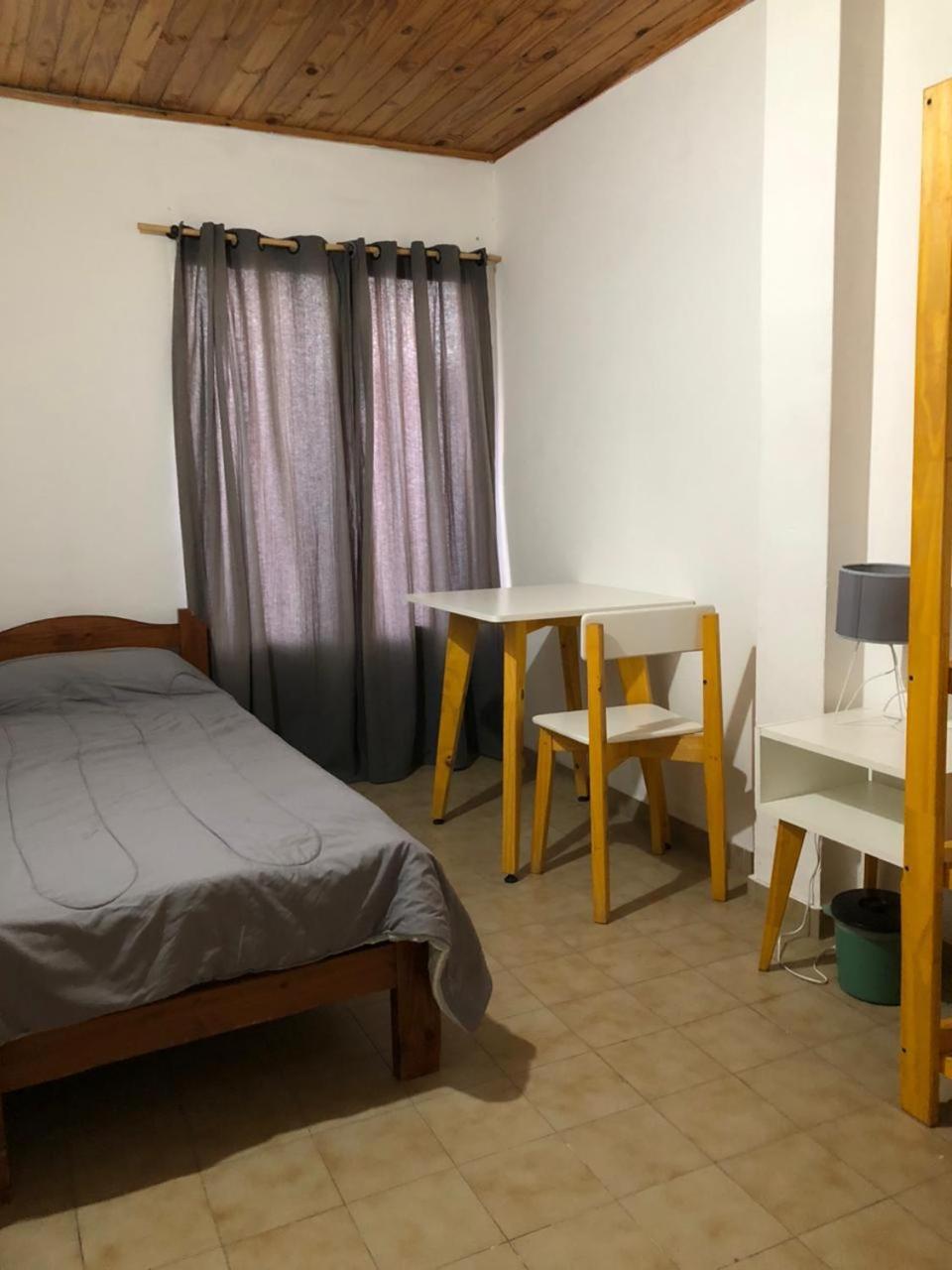 El Faro Hostel Puerto Madryn Exterior photo