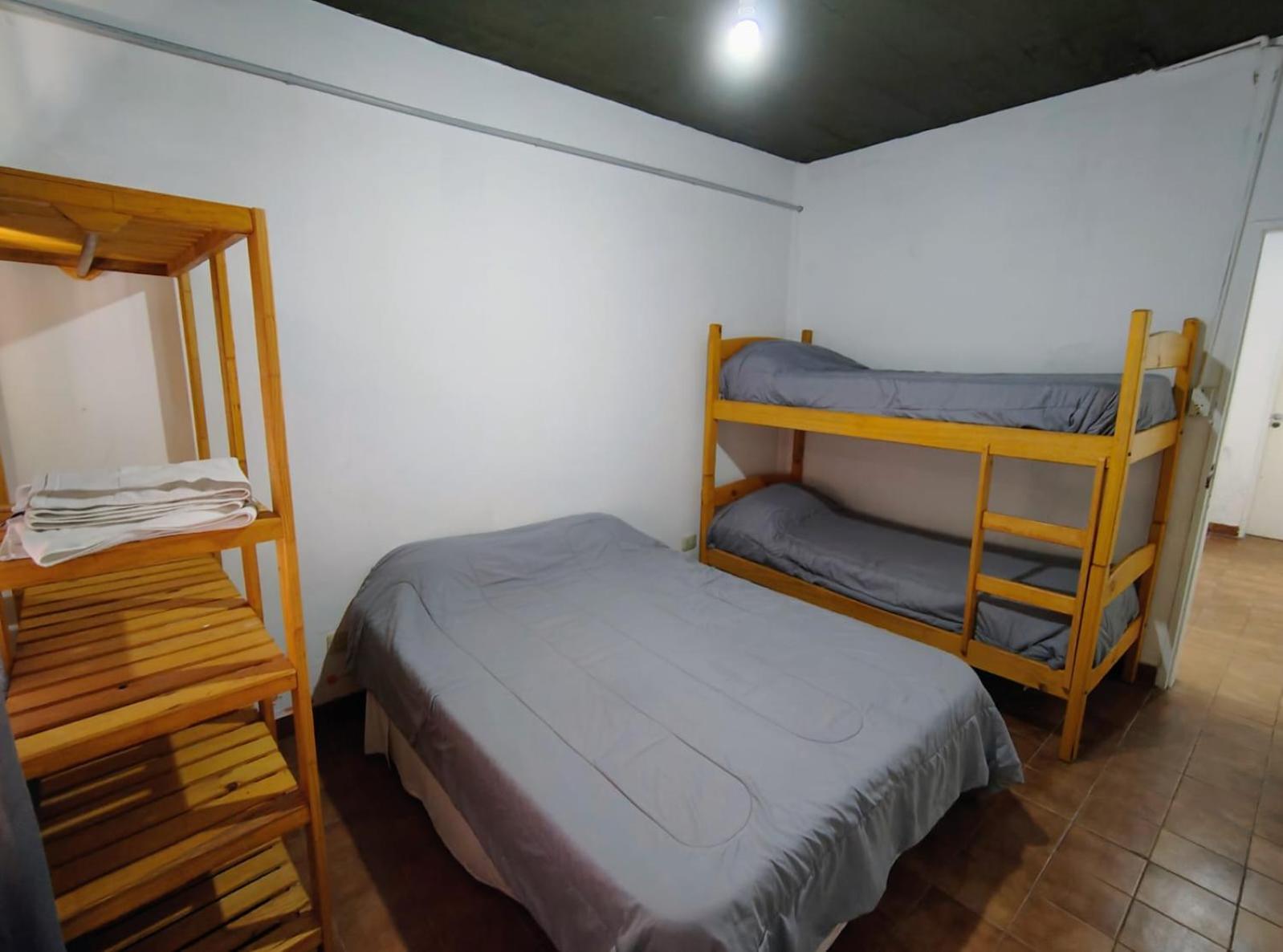 El Faro Hostel Puerto Madryn Exterior photo